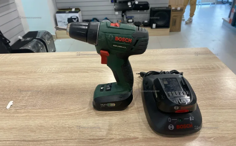 Дрель-шуруповерт Bosch PSR 1440 LI-2 1.5Ah x2