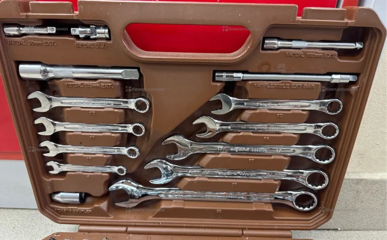 Набор инструментов Ombra 82 предмета