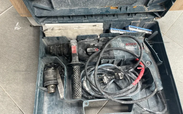 перфоратор Bosch GBH 240 F