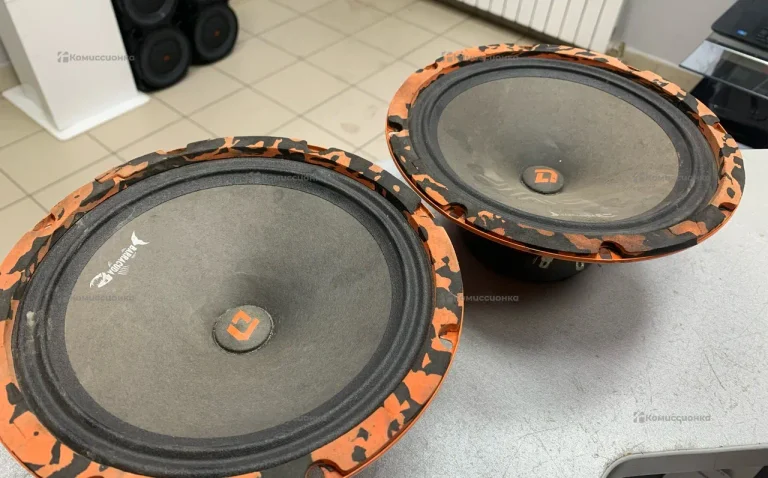 Колонки DLaudio Barracuda 200