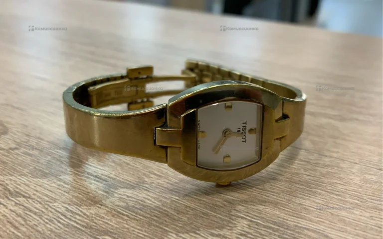 Часы Tissot 1853