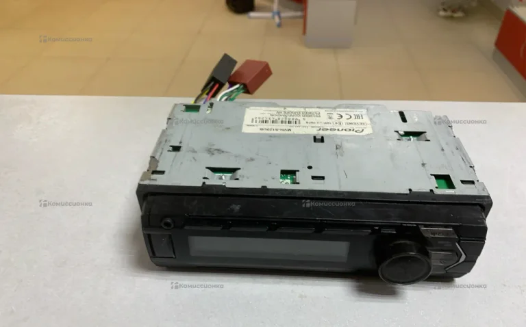 Автомагнитола  PIONEER MVH-S120UB