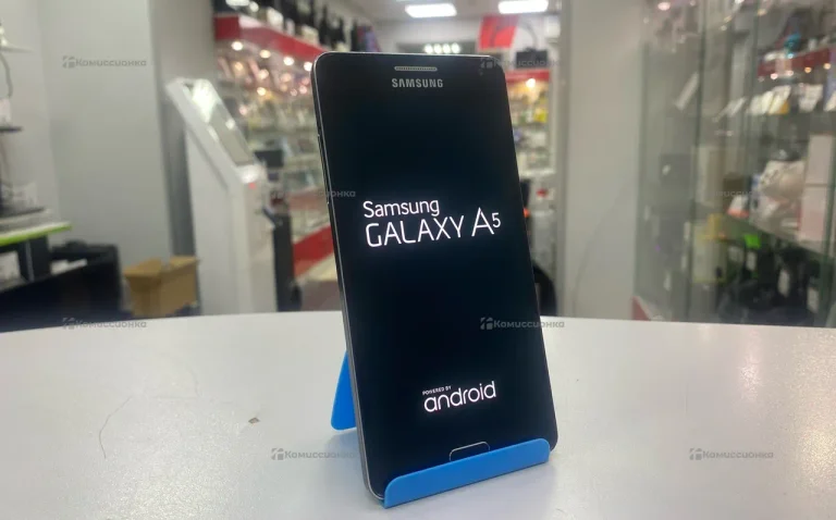 Samsung Galaxy A5 (2016) 2/16 ГБ