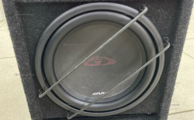 Сабвуфер Alpine SWG-1244