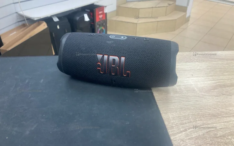 Колонка  JBL Charge 5
