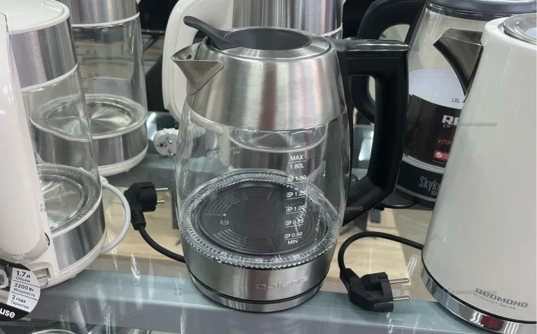 Чайник Polaris PWK 1841CGLD