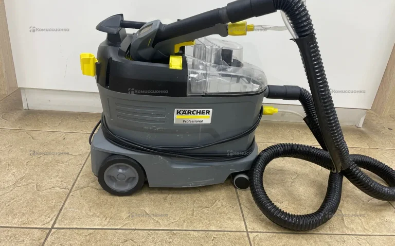 Пылесос  Karcher puzzi 8/1