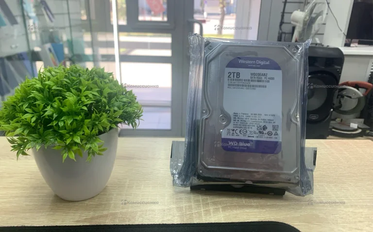 Жесткий диск  Western Digital 2TB WD20EARZ