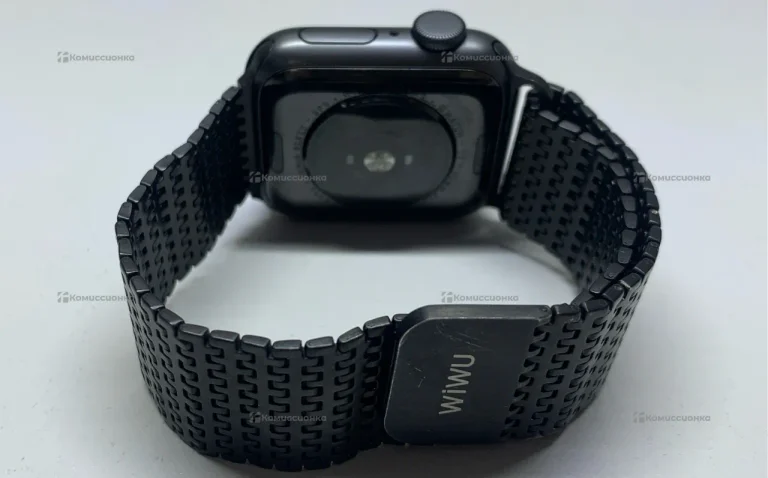 Часы  Apple Watch SE 40mm
