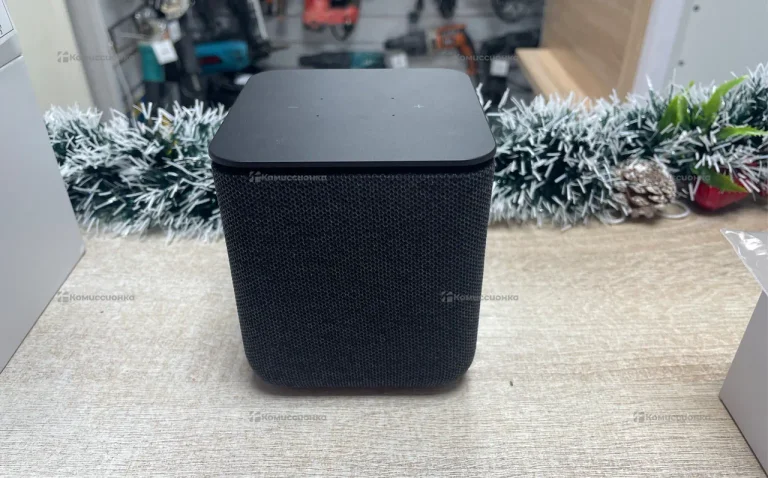 Колонка  Яндекс миди