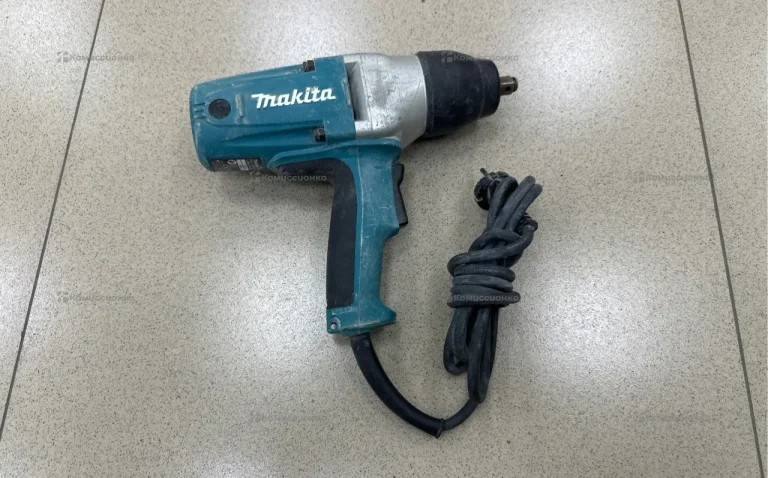 Гайковерт makita TW0350