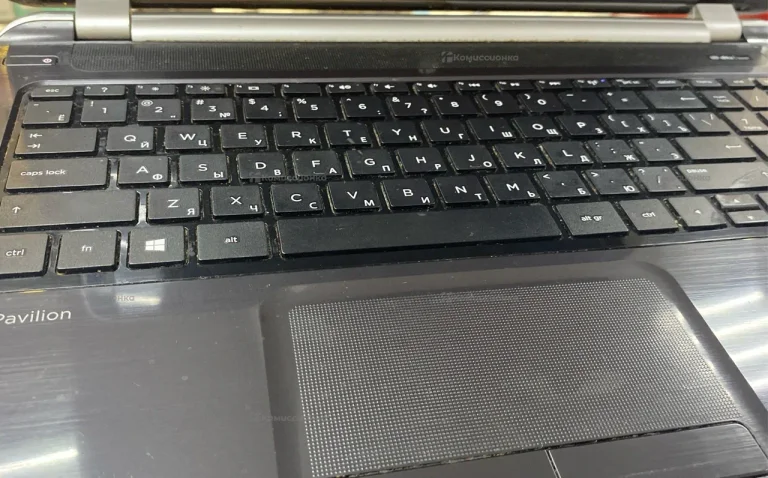 Ноутбук  HP Pavilion 15