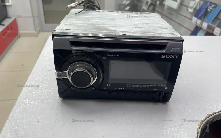 Автомагнитола Sony WX-GT80UE