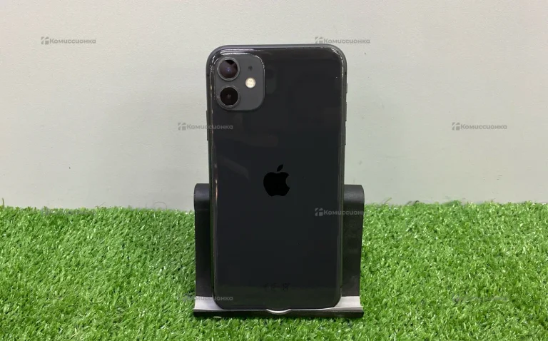 Apple iPhone 11 4/128 ГБ