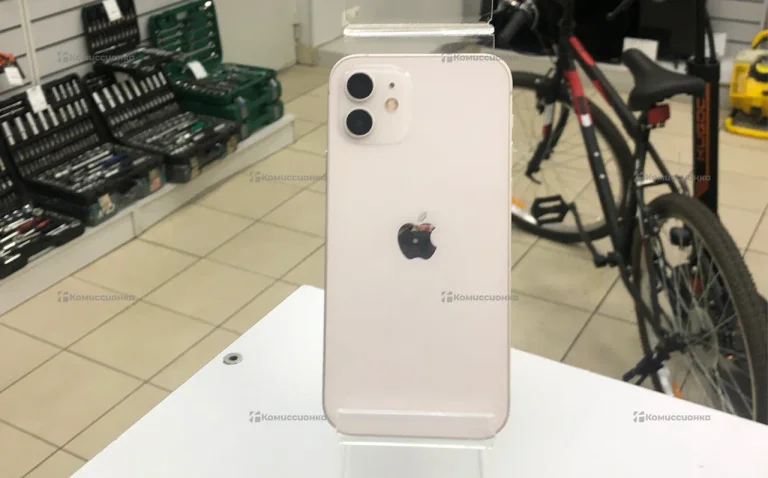 Apple iPhone 12 4/256 ГБ