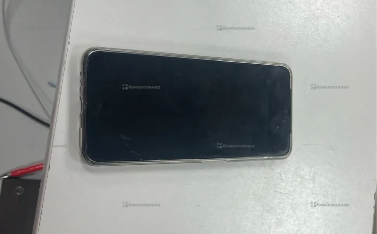 Realme C63 6/128Gb