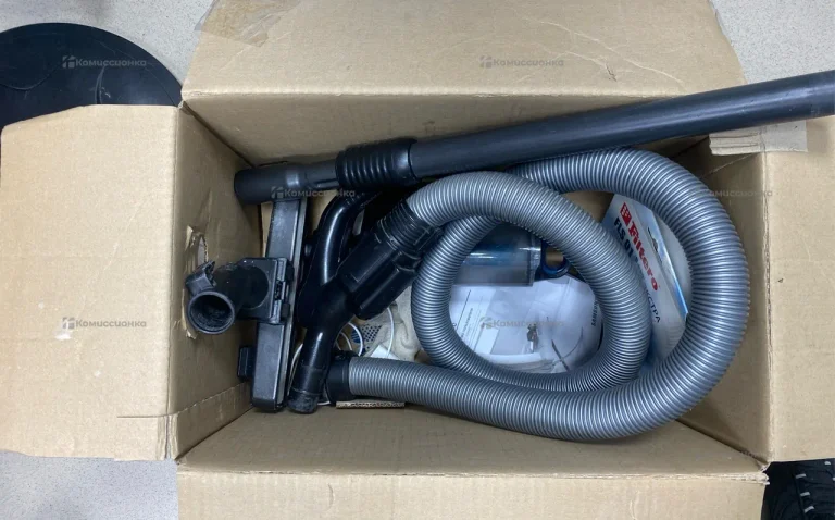 Пылесос  samsung SC15M25