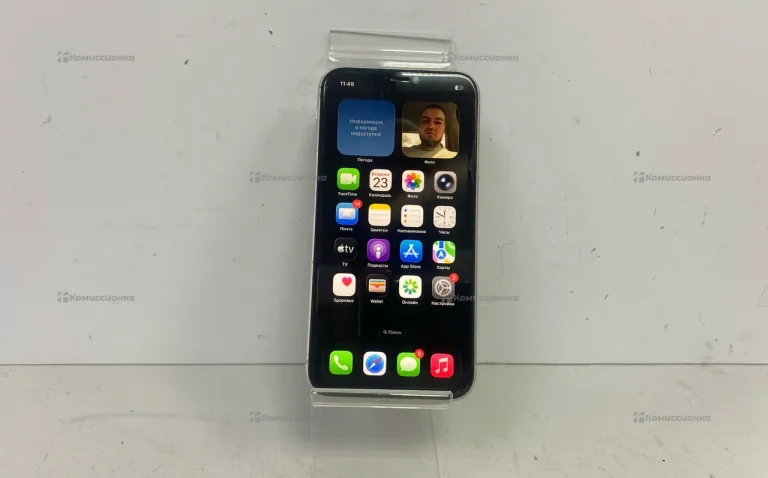 Apple iPhone 11 4/64 ГБ