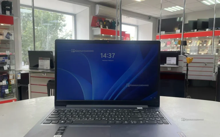 Ноутбук  lenovo idealpad 3 15iau7