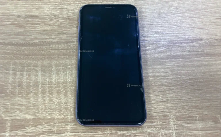 Apple Iphone 11 64 ГБ