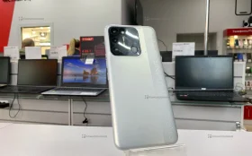 Tecno Spark 8C 4/64 ГБ