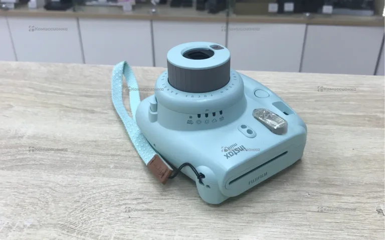 Фотоаппарат Instax Mini 9