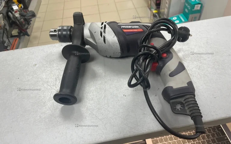 Дрель Makuta ID009