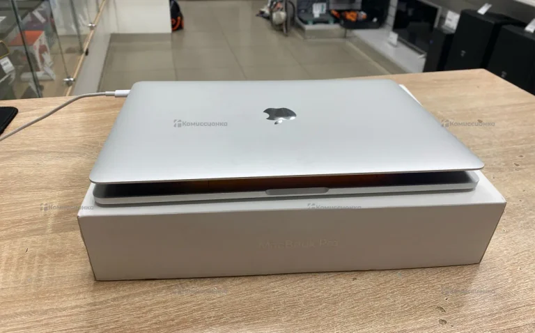 Ноутбук  MacBook Pro 2017