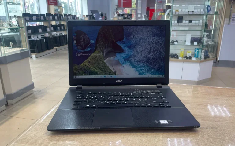 Ноутбук  Acer ES1-522