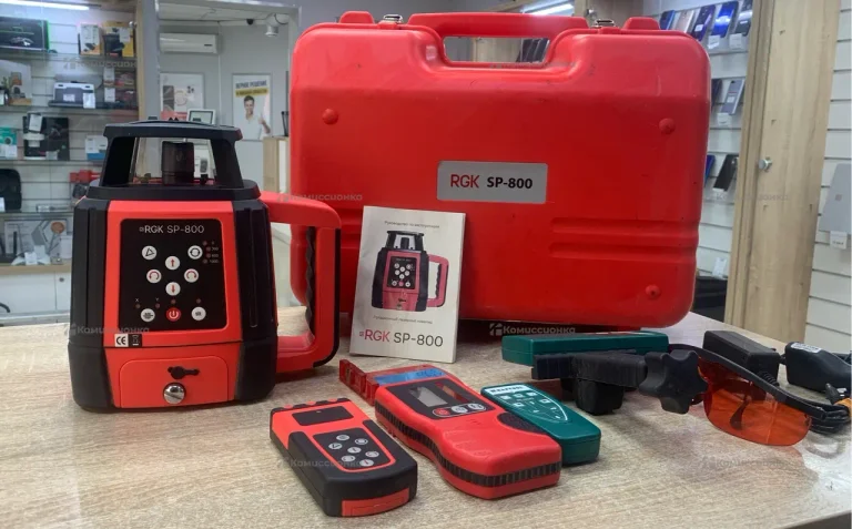 Лазерный уровень RGK SP-800