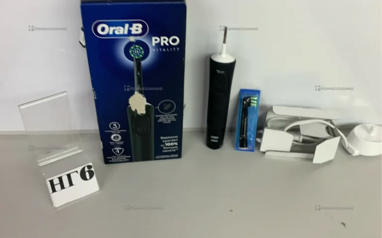 Зубная щетка oral b