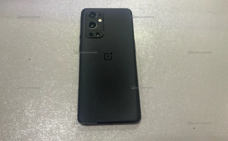 One plus 9 pro 12/256
