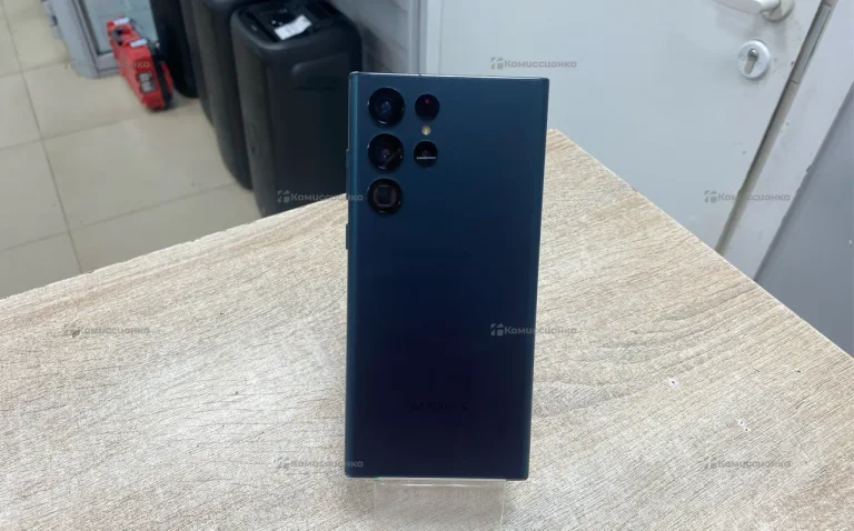 Samsung Galaxy S22 Ultra 8/128 ГБ