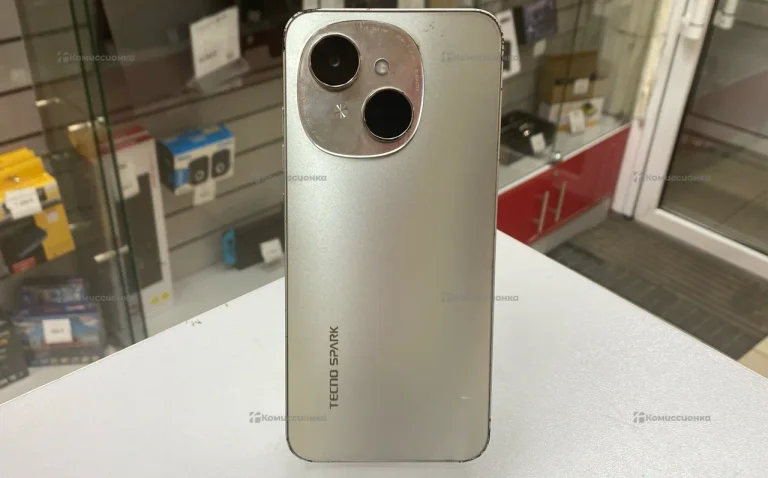 Tecno Spark Go 1 4/128 ГБ