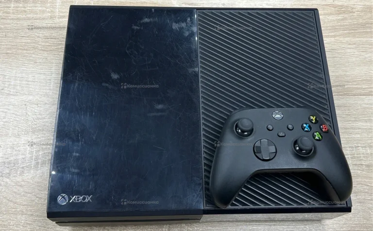 Приставка Xbox One 500Gb