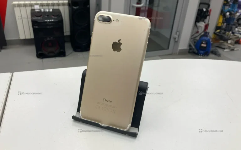 Apple iPhone 7 Plus 32 ГБ