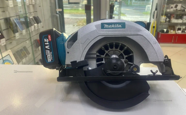 Циркулярная пила аккумуляторная Makita 21V