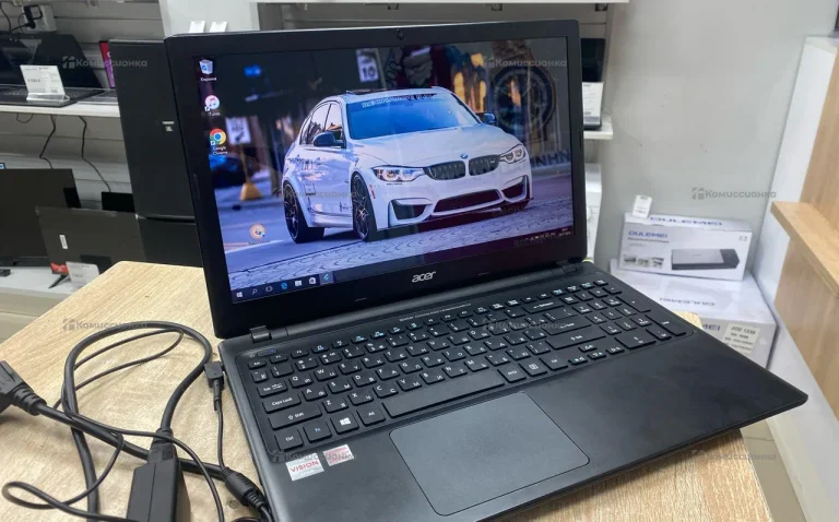 Ноутбук  Acer V5-551G A8/4/500