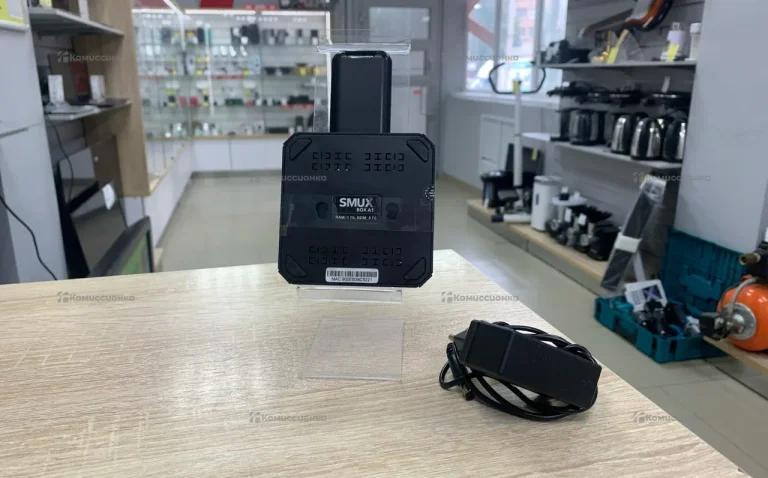 Цифровая ТВ приставка SMUX box a1