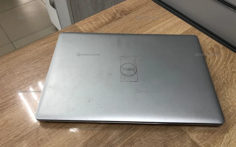 Ноутбук Dell Inspiron 3583