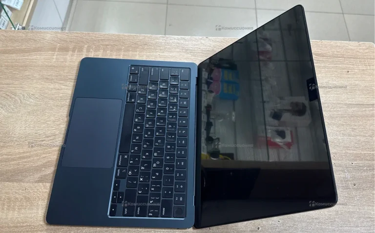 Ноутбук MacBook Air 13 M2 2022