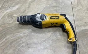 Перфоратор Dewalt D25133-ks