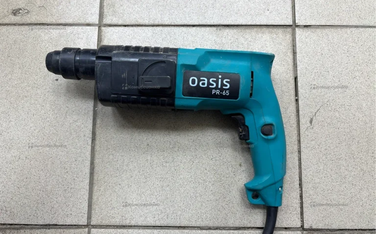 Перфоратор Oasis PR-65