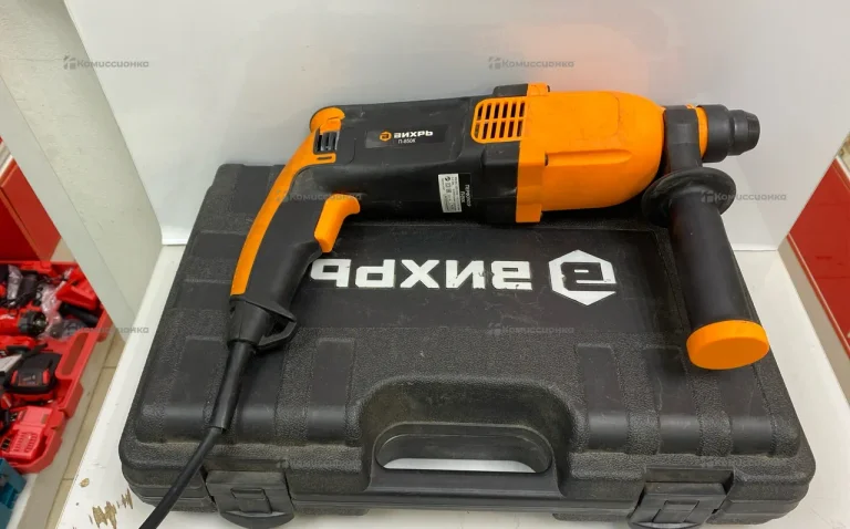 Перфоратор ВИХРЬ П-850К