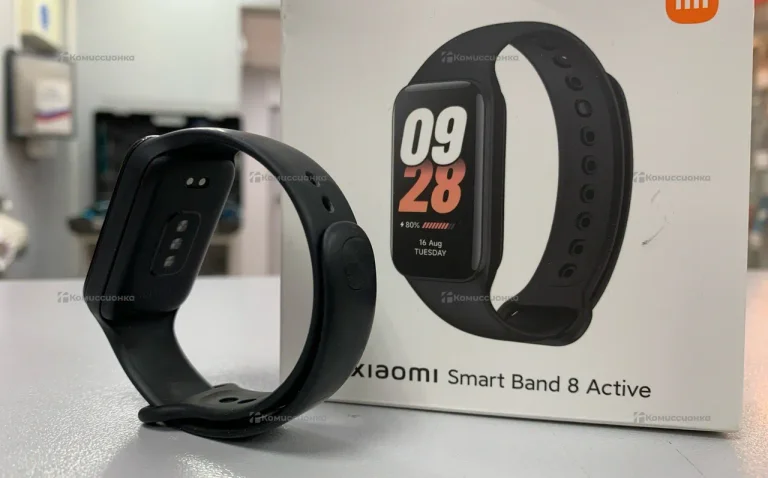 Часы  Xiaomi smart band 8