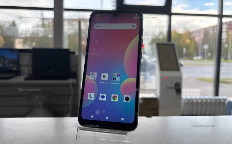 Телефон Fly sh60 2/32gb
