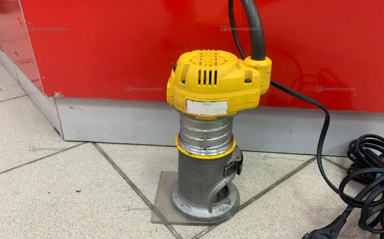 dewalt d26204k