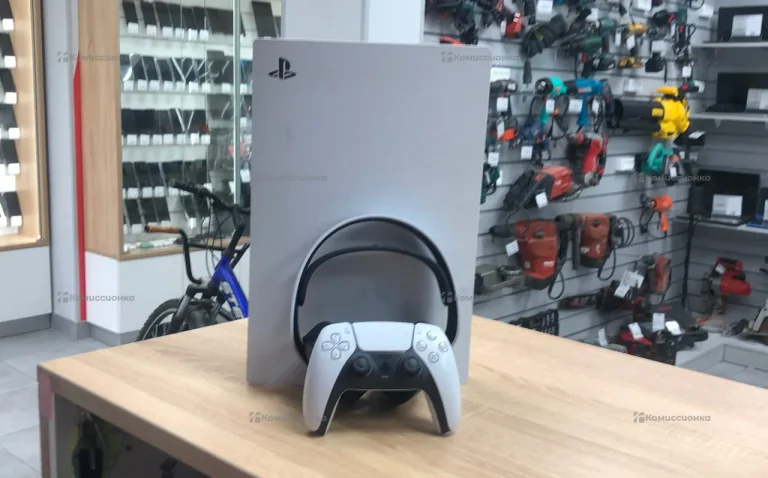 Приставка PlayStation 5 с дисководом