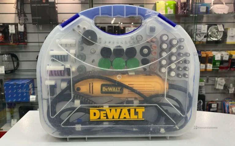 гравер Dewalt