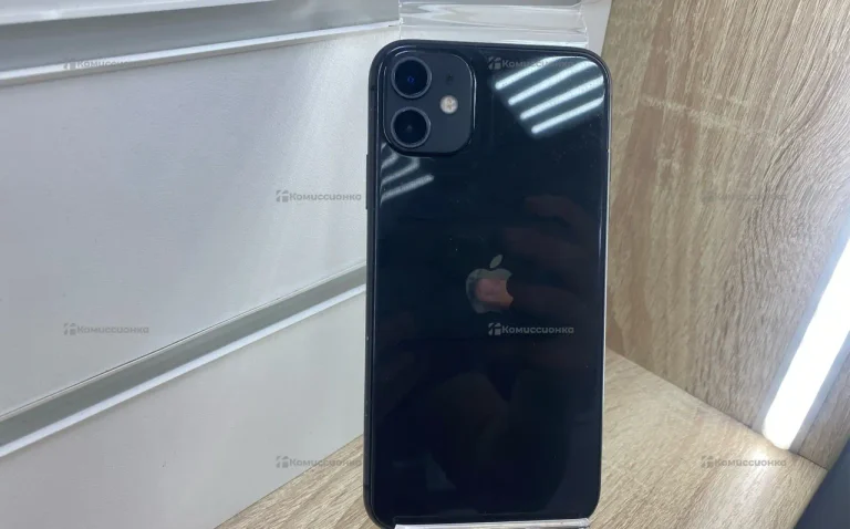 Apple iPhone 11 4/128 ГБ